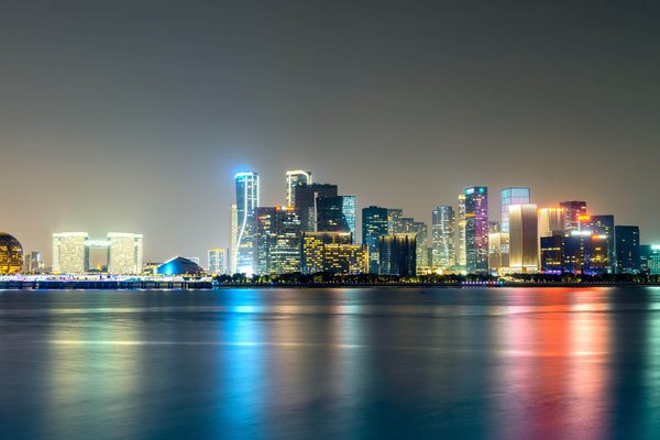 L'exotisme de Hangzhou: lac de l'Ouest, thé Longjing, temples et pagodes