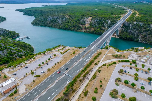 Quels sont les meilleurs hôtels proches des autoroutes ?
